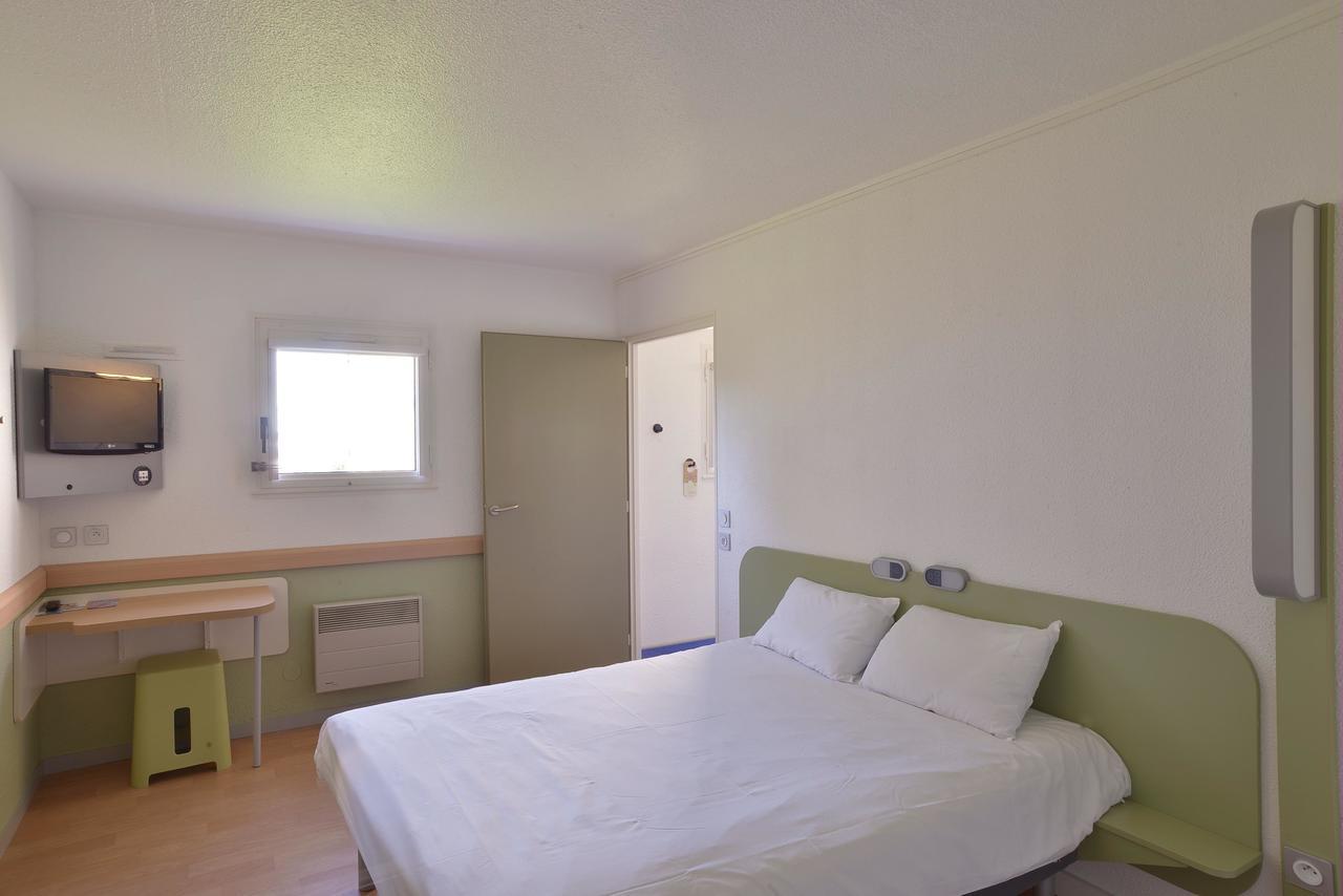 Hotel Ibis Budget Lyon Sud Saint-Fons A7 Eksteriør billede